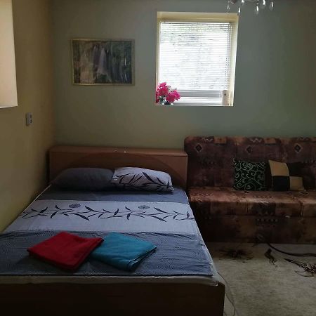 Two Bedroom Townhouse Mika روس المظهر الخارجي الصورة